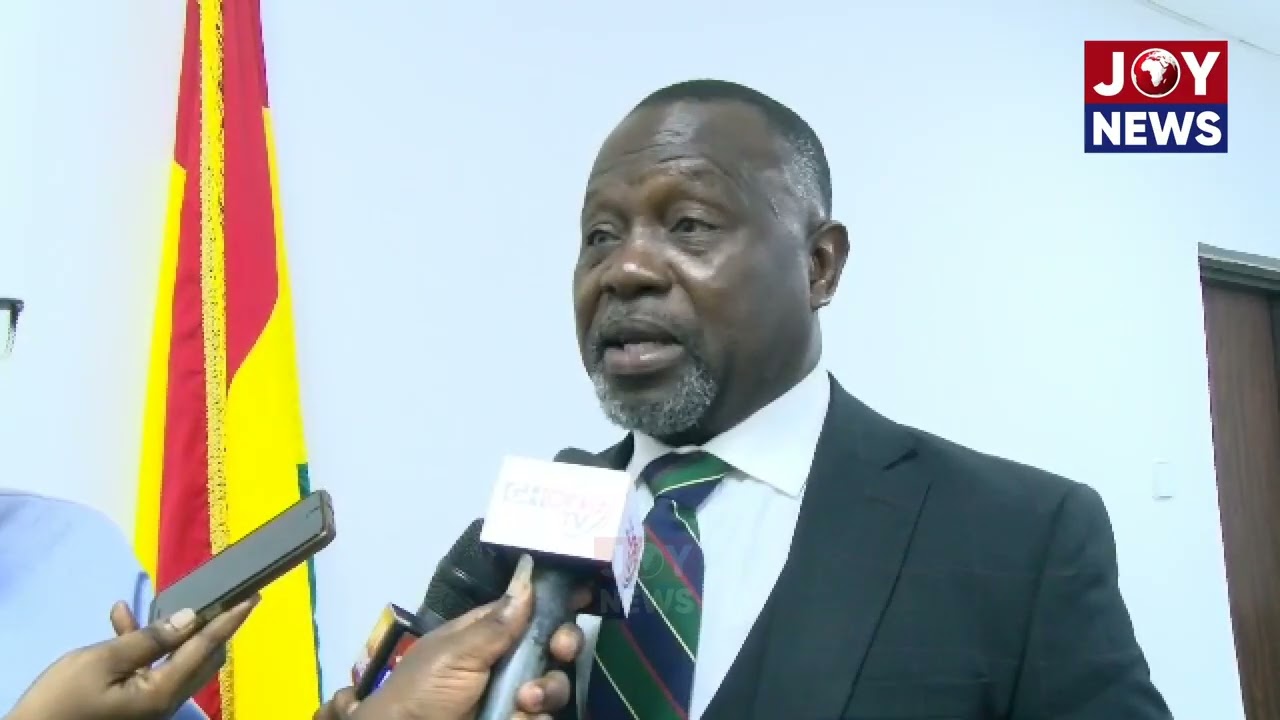Gov’t will issue a white paper on the Constitution Review Committee’s recommendations.