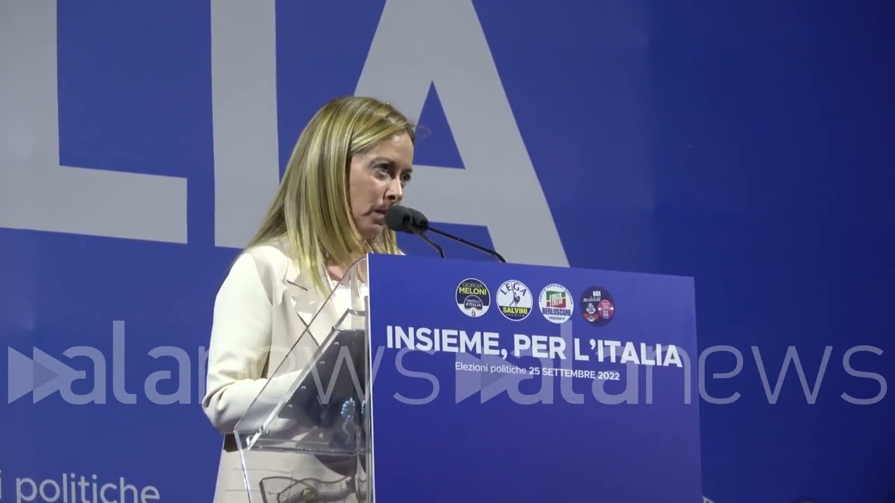 Elezioni, Giorgia Meloni chiude la manifestazione del centrodestra: 