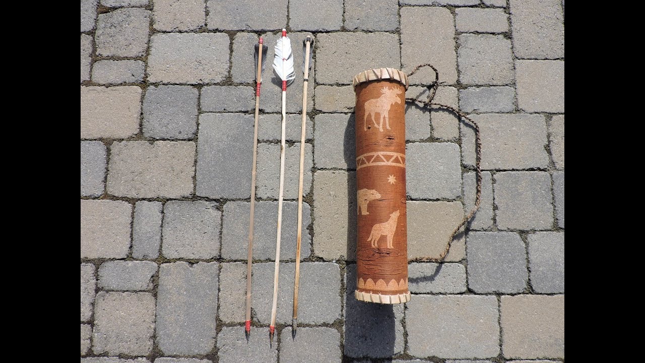 Fabrication d'un carquois en écorce de bouleau (Making a birch bark quiver)