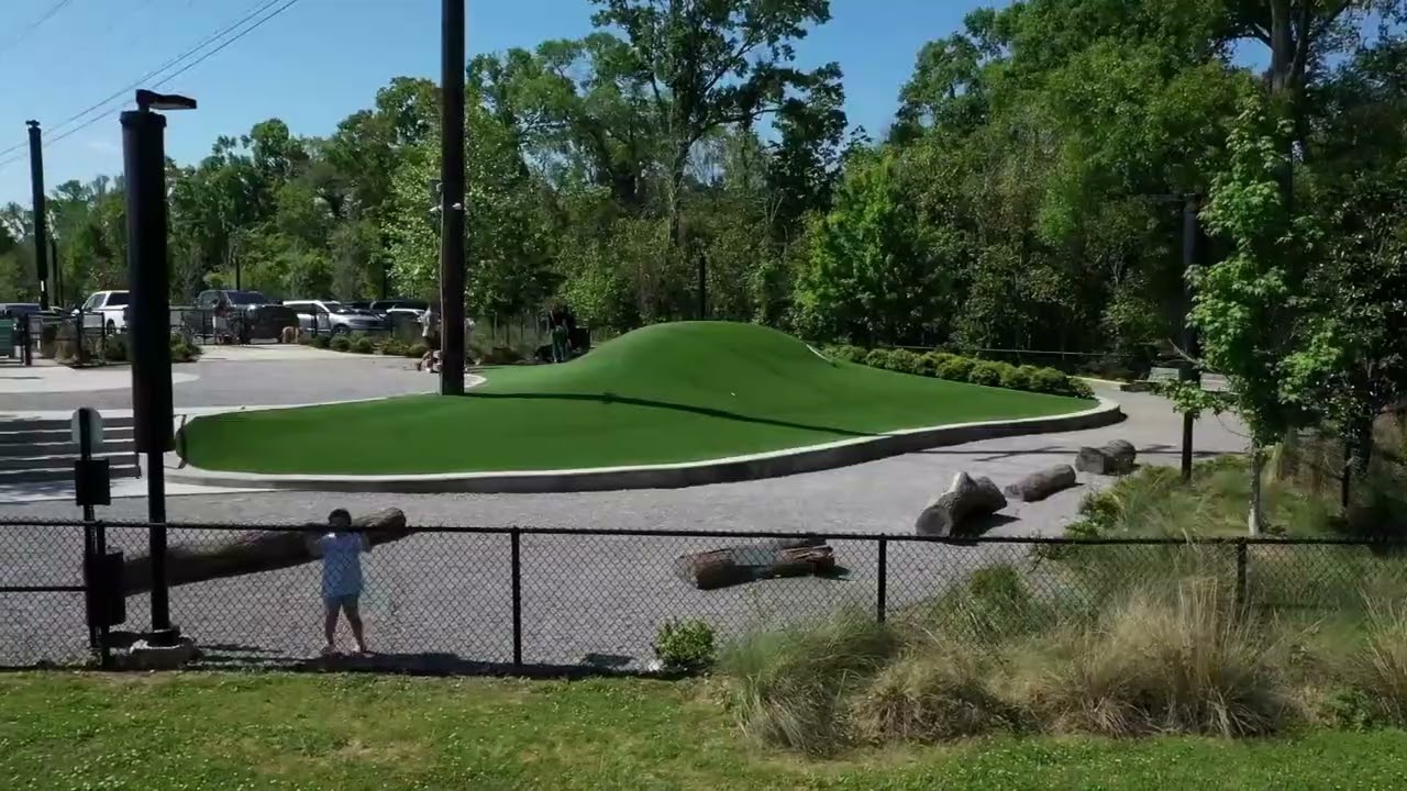 Moncus Park