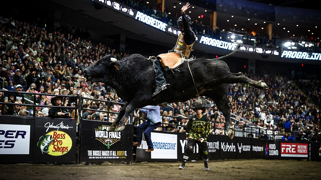 Kaiden Loud rides Eyes on Me for 88.5 points | PBR UTB Highlight