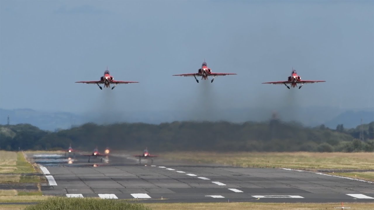 Red Arrows take off from Blackpool Airport