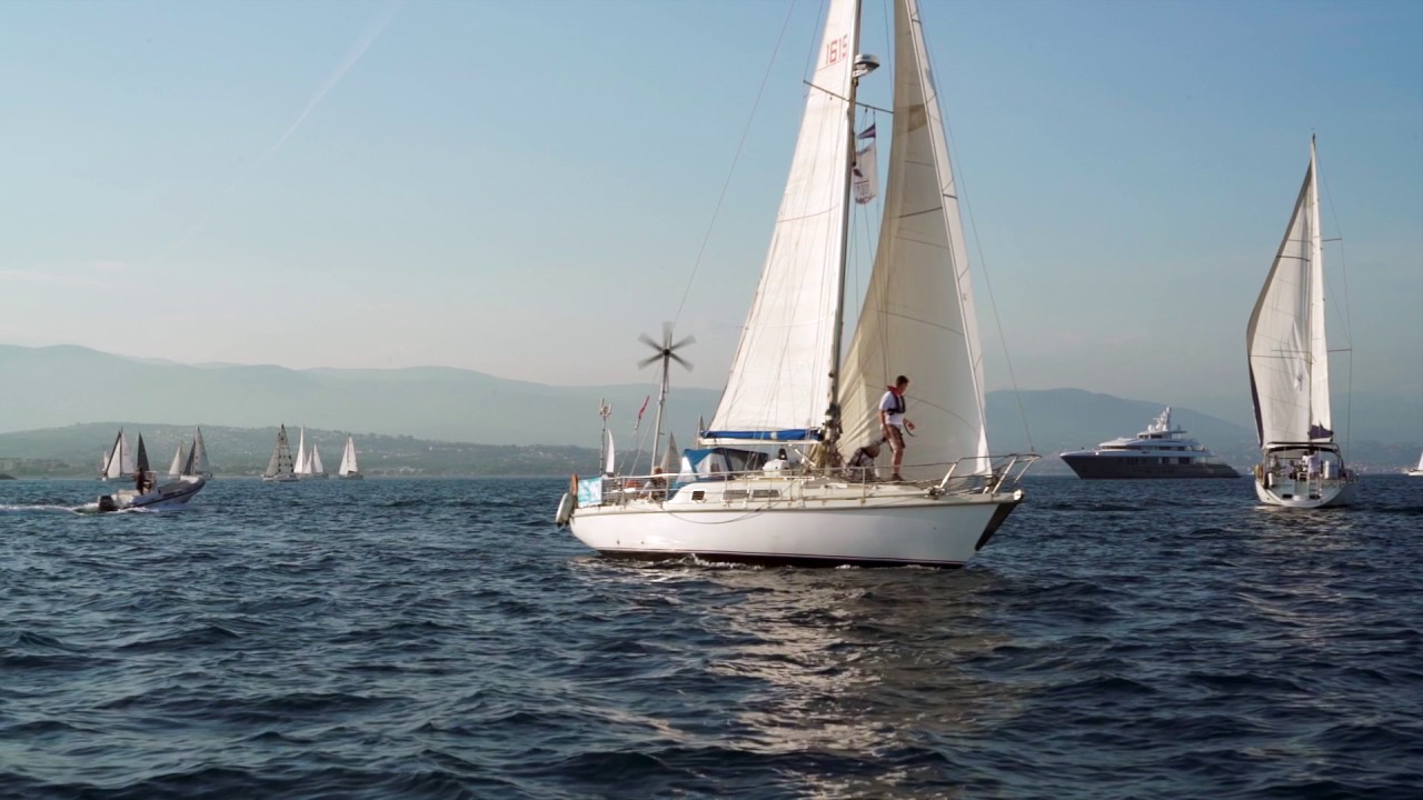 bande annonce croisi&egrave;re bleue