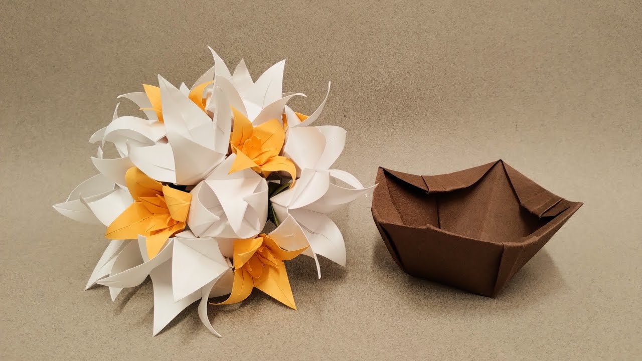 Vaso quadrado de origami/Origami square vase