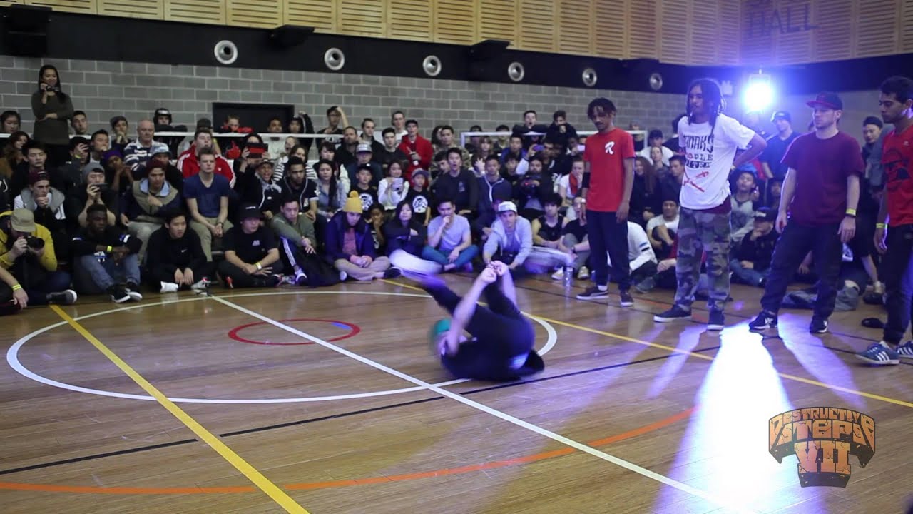 K.A.K.B (JAP) VS Black Out (New Cal.) | Top 8 | Destructive Steps 7 World Finals