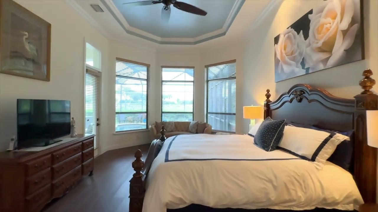 6891 Lakewood Isle Drive, Fort Myers, FL | Luxury 4-Bed Golf Course Estate Home