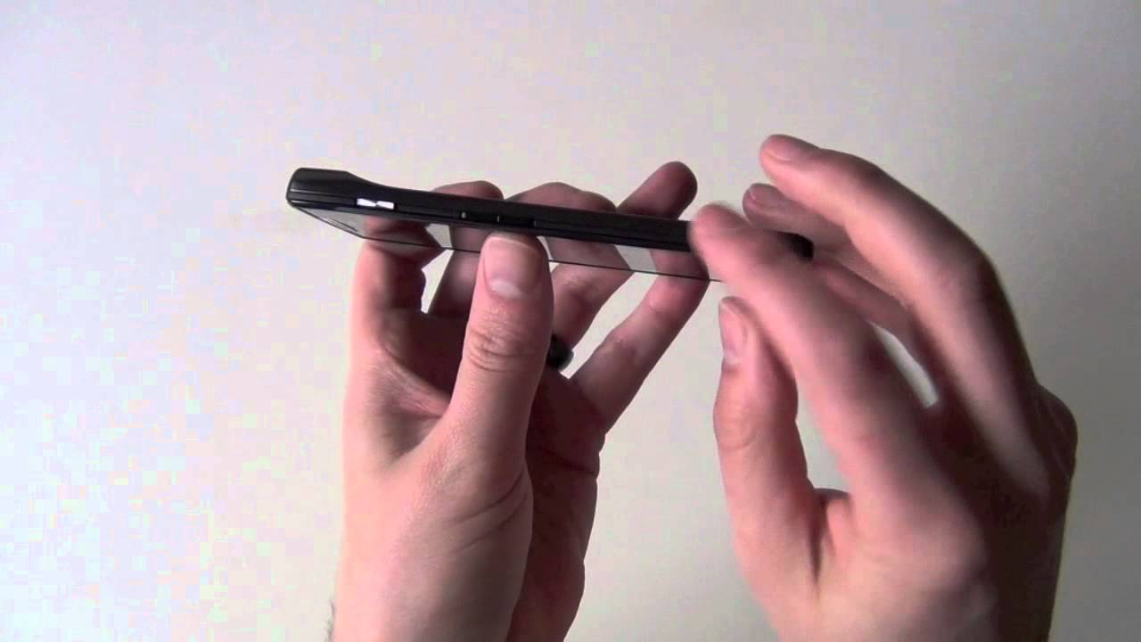 DROID RAZR by Motorola - Unboxing