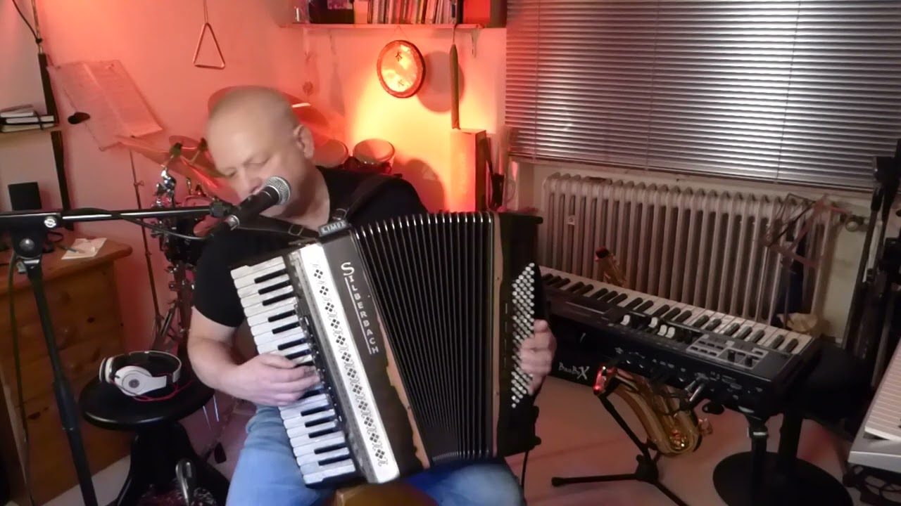 la le lu nur der Mann im Mond ... @AkkordeonSpielereiJürgen