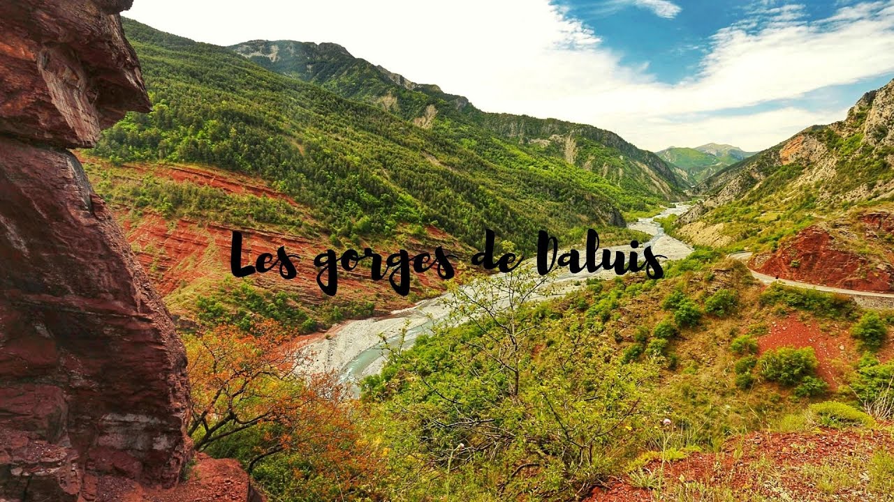 LES GORGES DE DALUIS, road trip vertigineux et dépaysant.🚙🌄💦