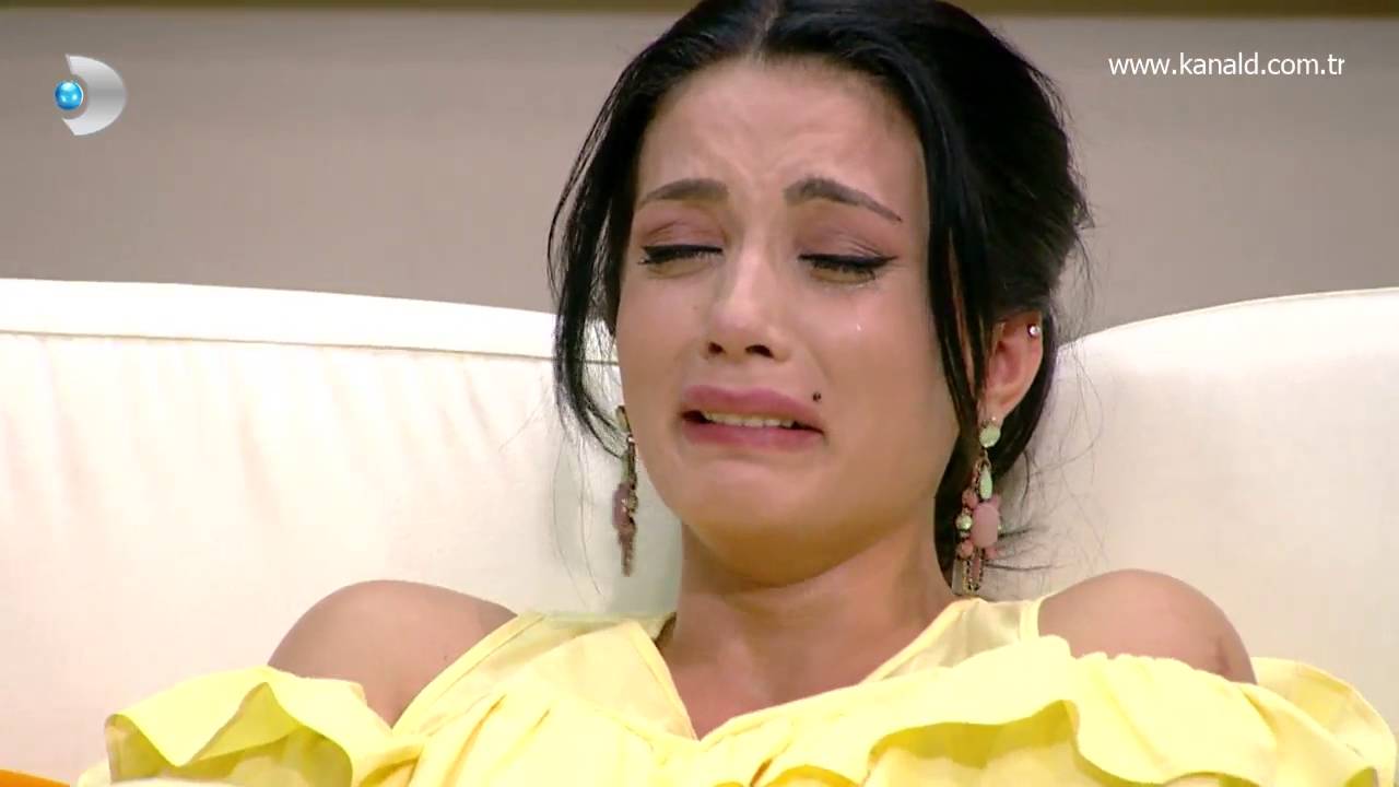 Kısmetse Olur Hazal gözyaşlarına boğuldu!