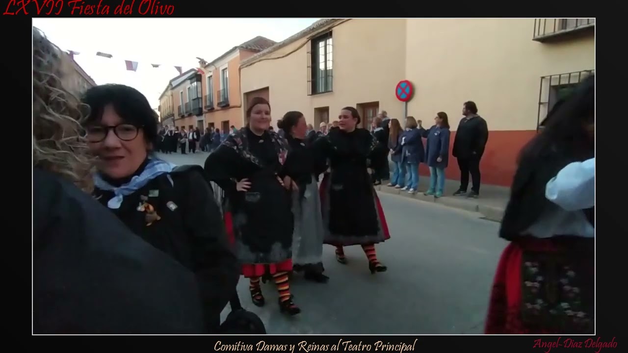 Comitiva al Teatro Principal