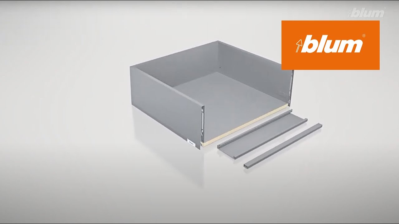 Assembly of MERIVOBOX inner pull-out with cross gallery | Blum
