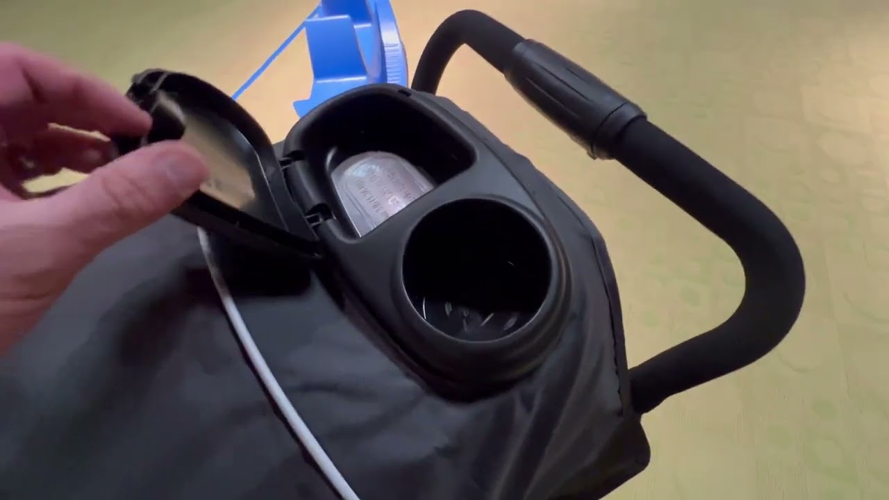 Easy Way to Travel with Kids, Folds easily