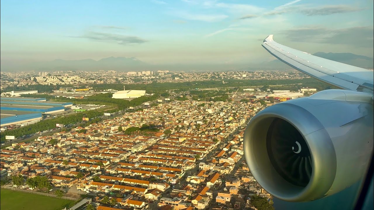 Beautiful American 787-8 Morning Landing in Rio de Janeiro, Brazil (GIG)!