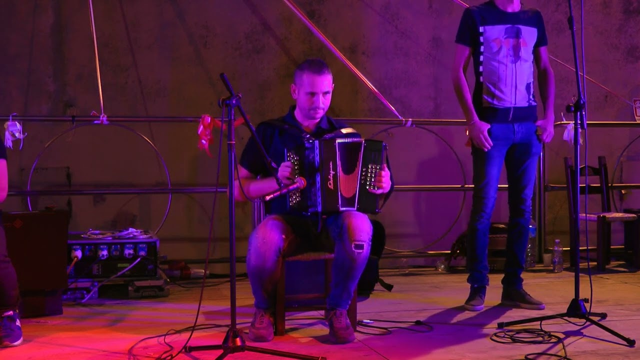 ==Peppino Bande a Genoni - Campidanese e ballittu==   (18)