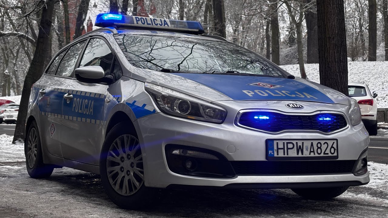 Mix przejazdów alarmowych służb 2025