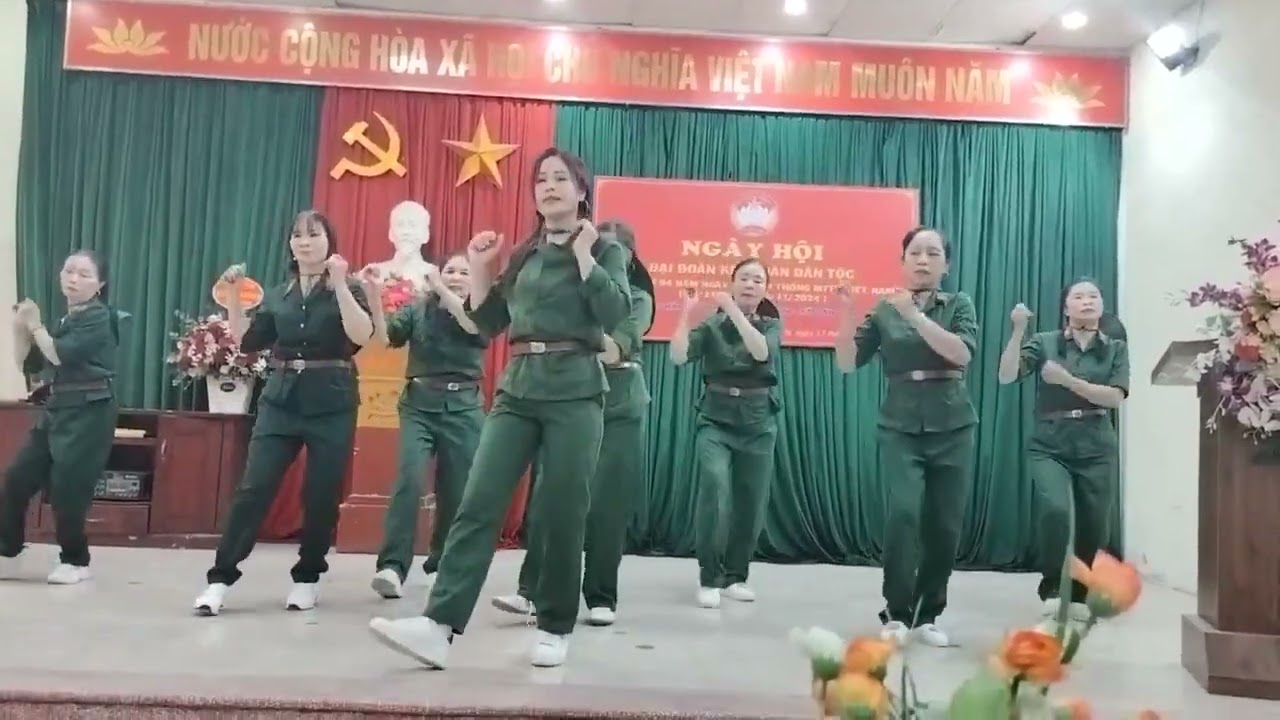 Ngày chia một thôn thành 2thôn