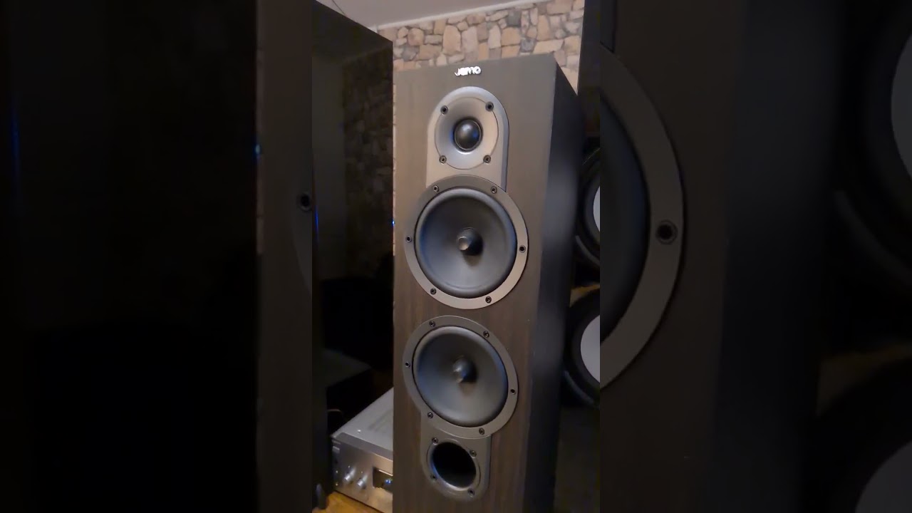 Jamo  S 426 Boxen  100 Watt RMS 9 Kg.