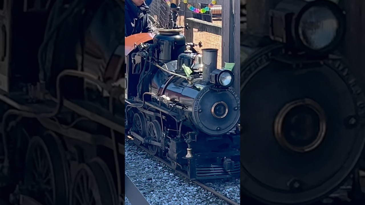 Miniature Steam Locomotive! - Strasburg No. 3
