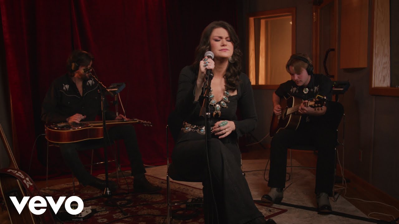 Mae Estes - What She's Havin' (Acoustic Sessions)