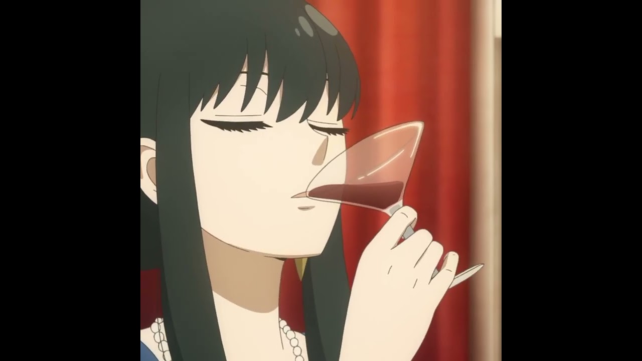 She is immune to poison! 😳 Anime: spy x family