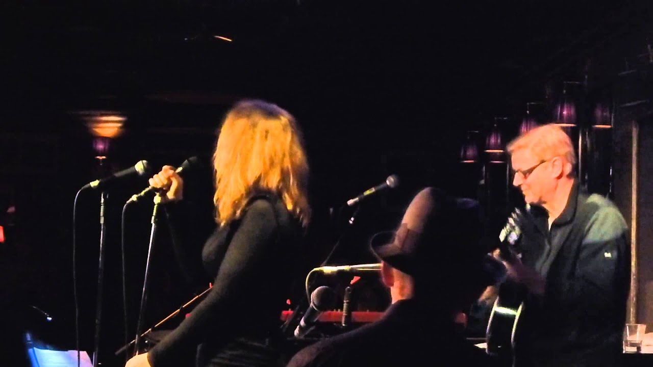 ALISON MOYET (6/6) - Home (London, 09-10-2012)