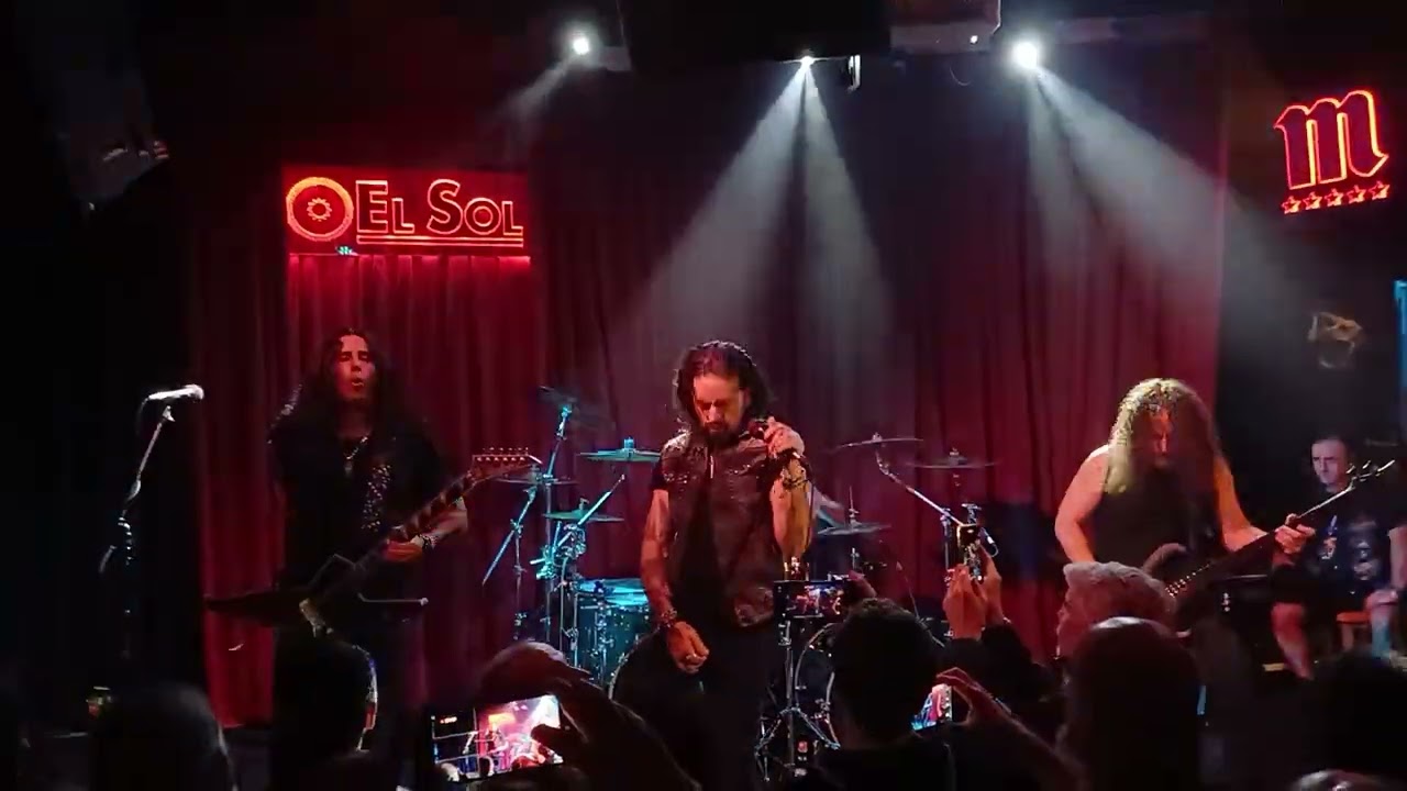 Gus G. & Ronnie Romero - "Bark At The Moon" live Madrid October 11, 2025