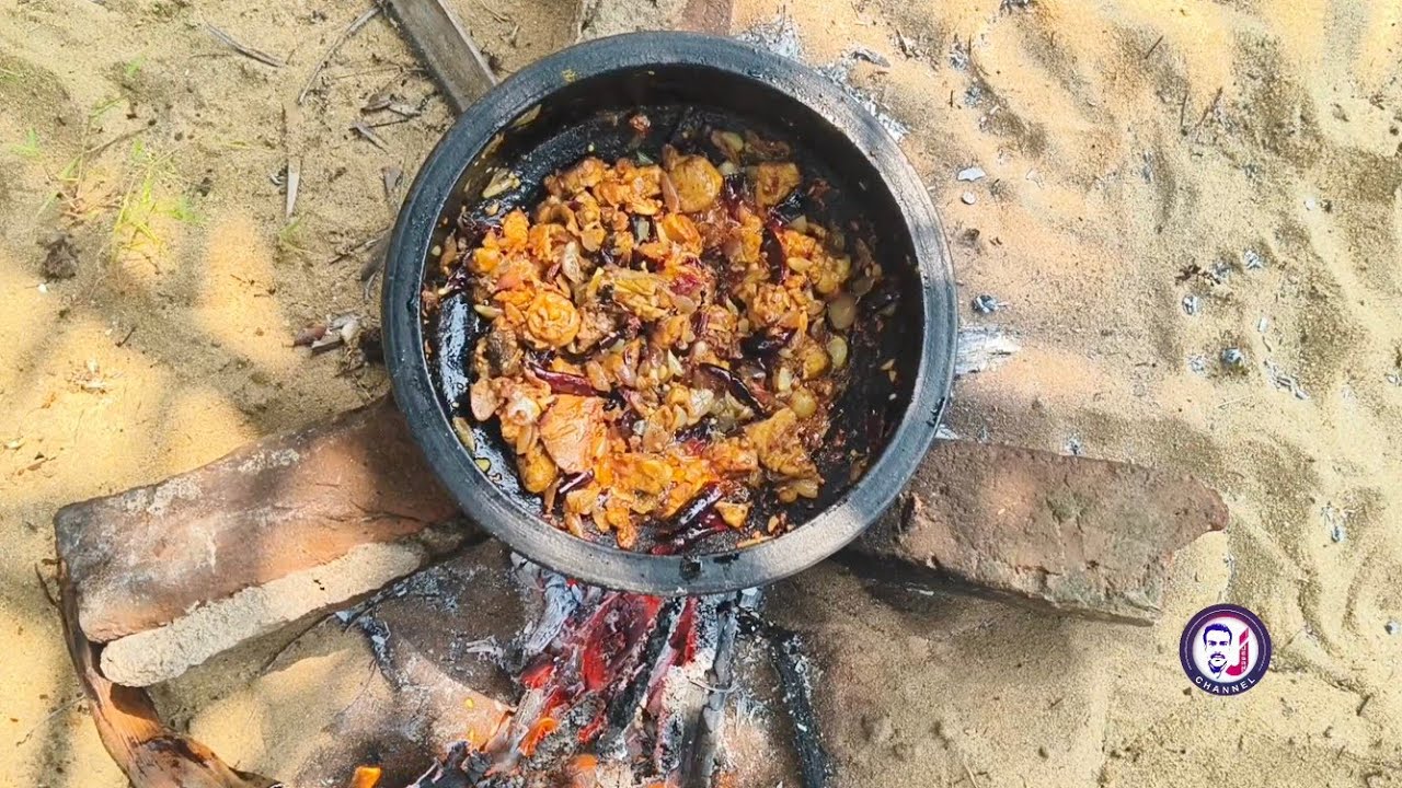 கோழிக்கறி உப்பு வரட்டல் /கிராமத்து ருசியான அசைவ சாப்பாடு /Village Tasty chicken curry 