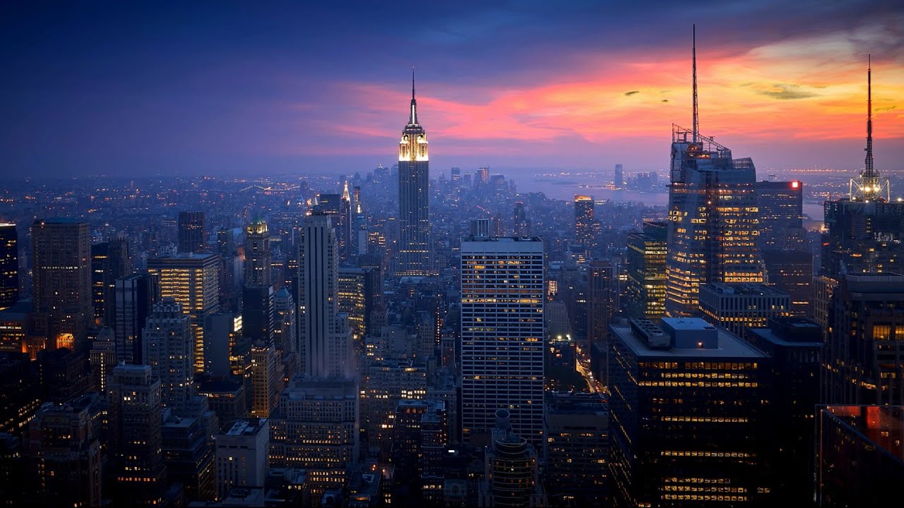 Alone in the City 🌌 Ambient Music for Deep Thoughts