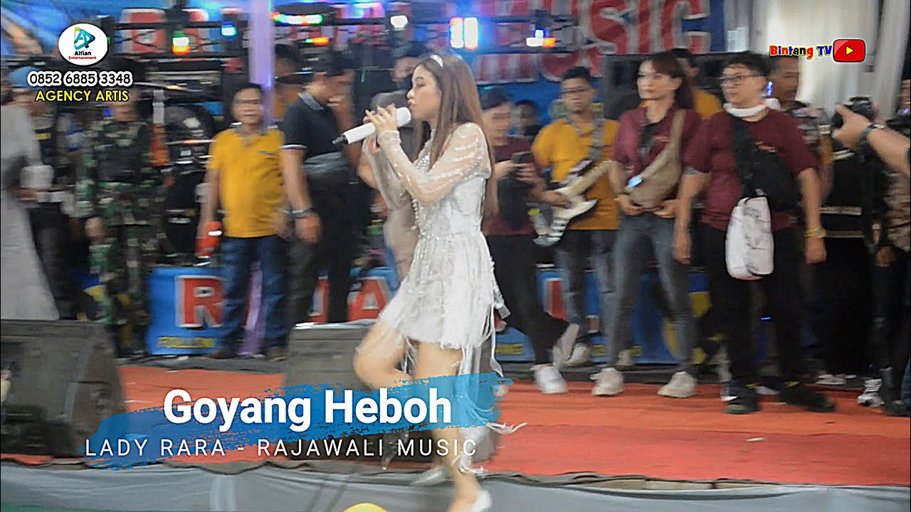 LADY RARA Goyang heboh bersama RAJAWALI MUSIC di Teluk Kijing MUBA