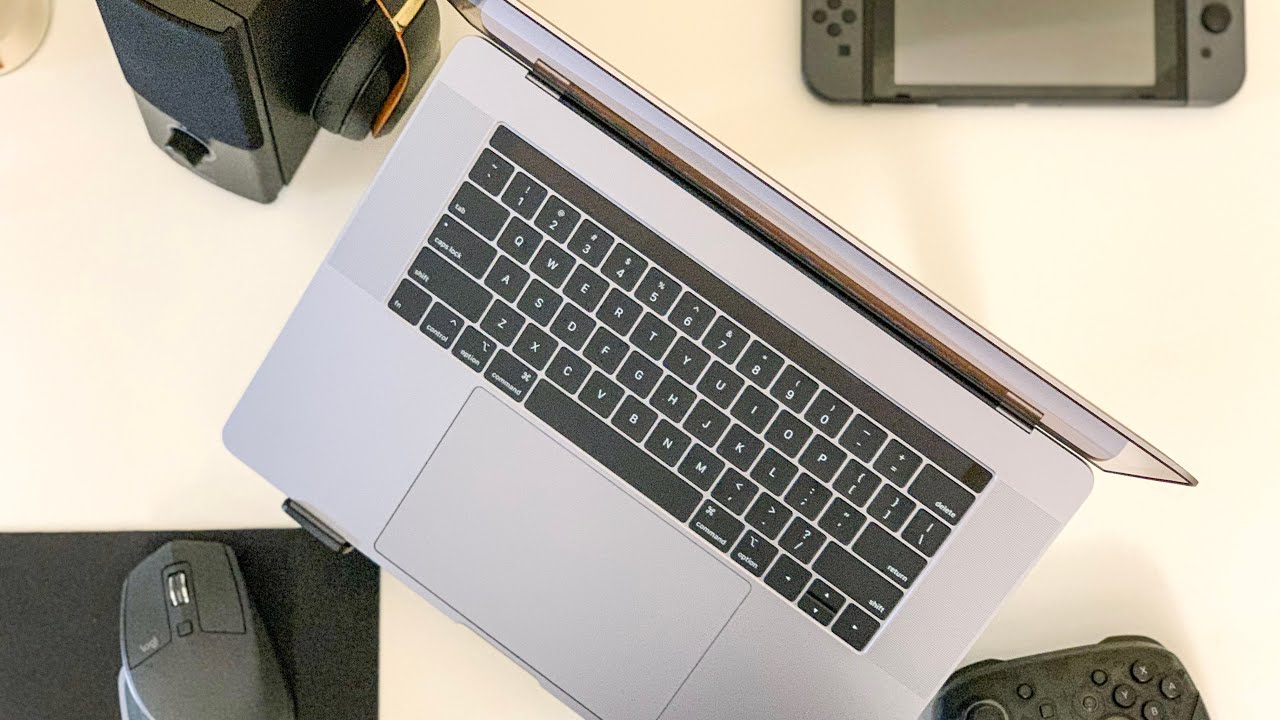 Gaming on a MacBook Pro 2019????!!!!
