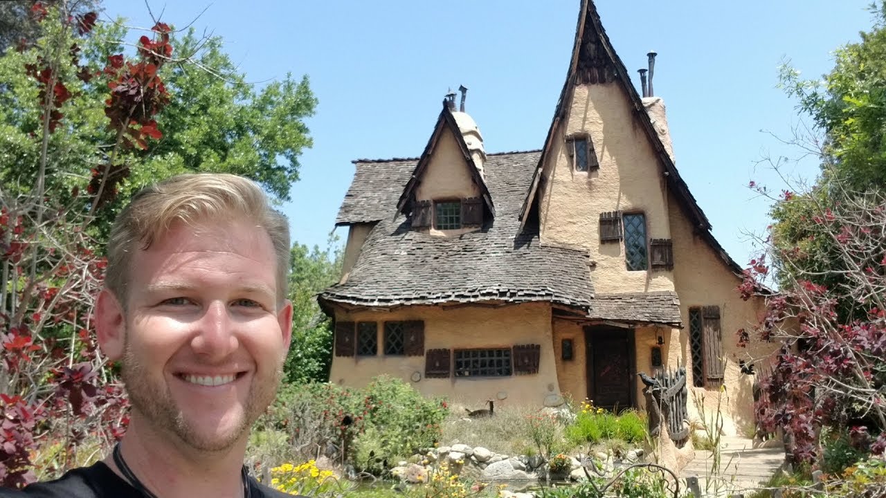 Famous Witch's House of Beverly Hills SPADENA House CLUELESS