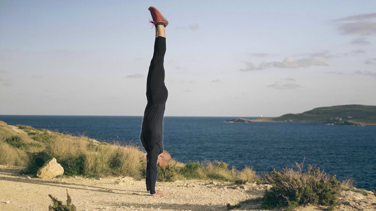 THE BEST WAY TO LEARN HANDSTAND