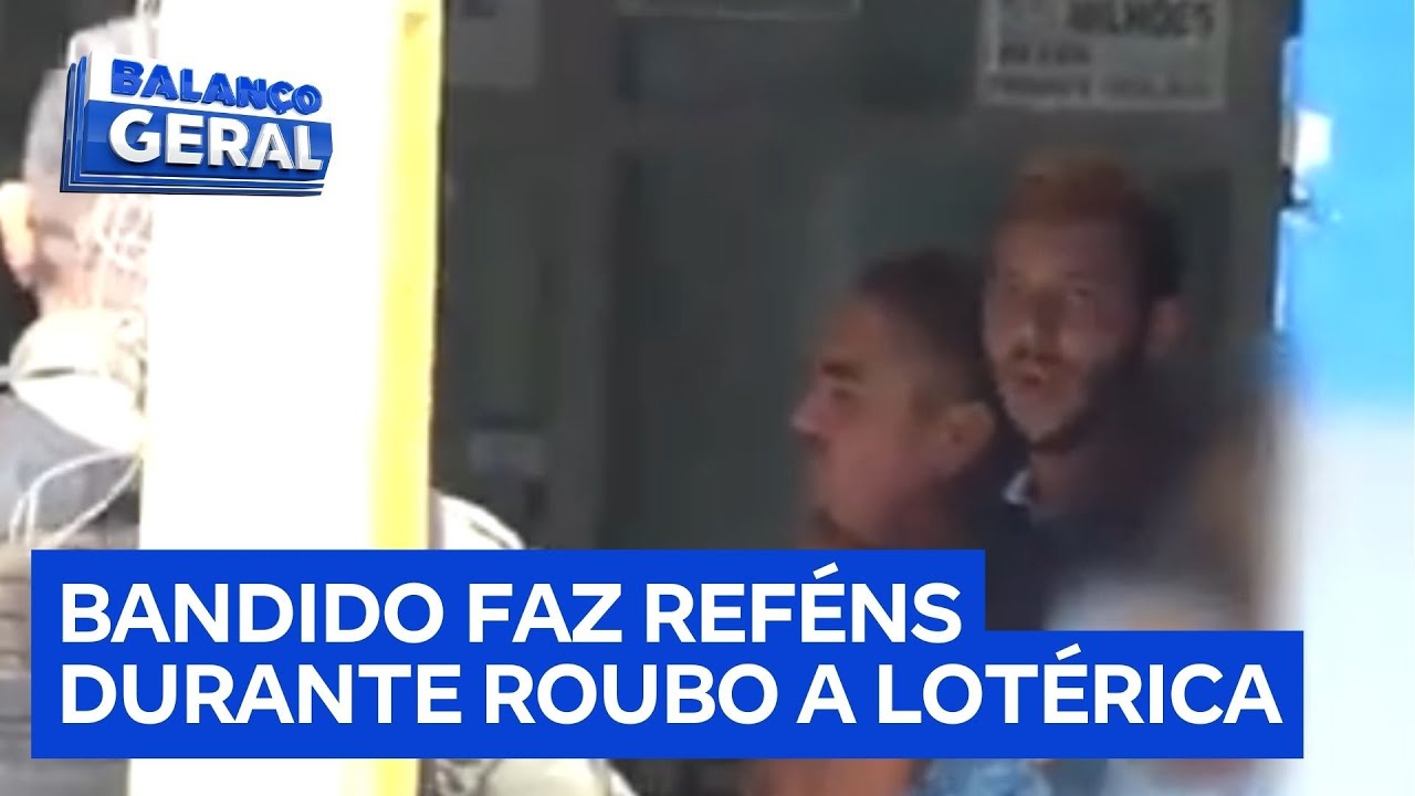 Assaltante faz clientes ref&eacute;ns em lot&eacute;rica; PM cerca o local