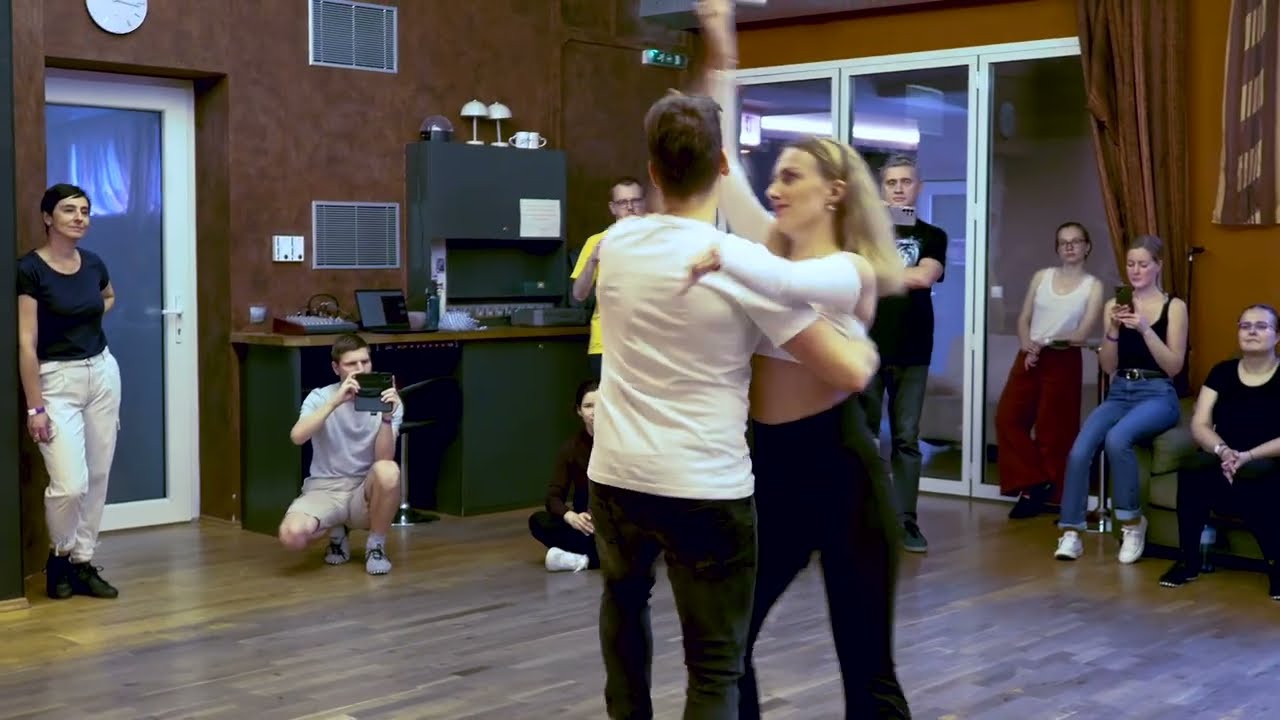 Jirka & Zuzka - Bachata mini festival ve Stolárně