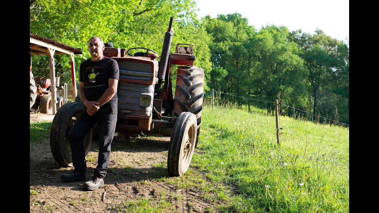 Massey Ferguson 158 : nettoyage du réservoir