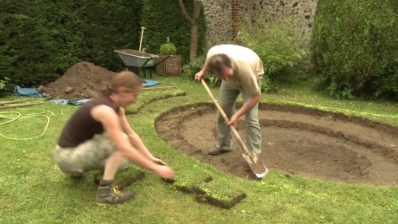 De aanleg van een Ubbink folievijver
