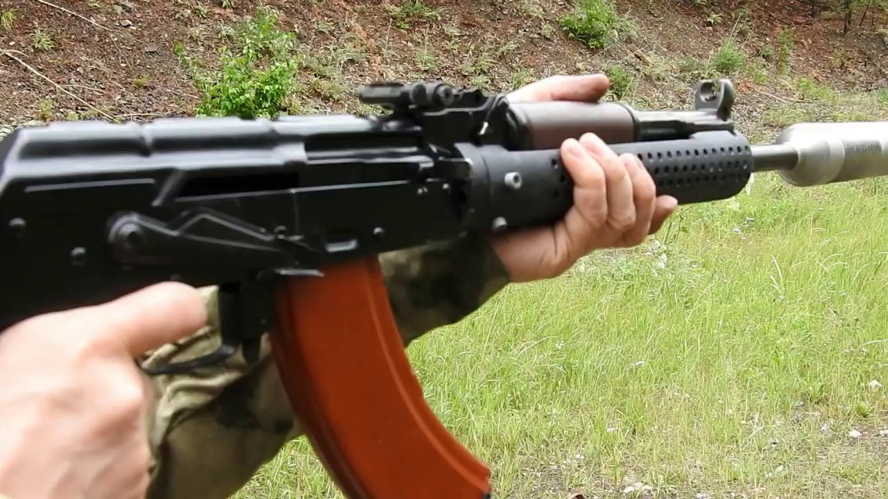ГАЗУЮТ ВСЕ!!! газы в морду и РДТ-Т. главный минус стрельбы с глушителем.