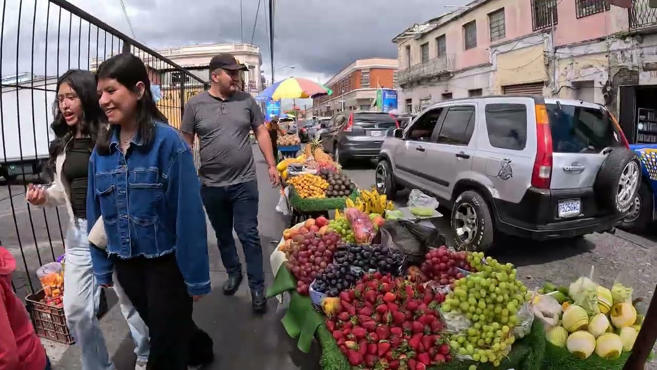 una HORA de caminata en Guatemala CENTRO HISTORICO