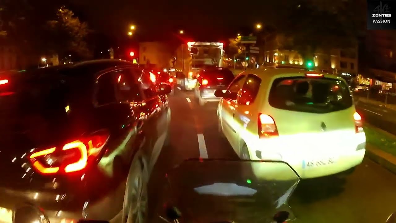 🗼Paris embouteillage la nuit🌕