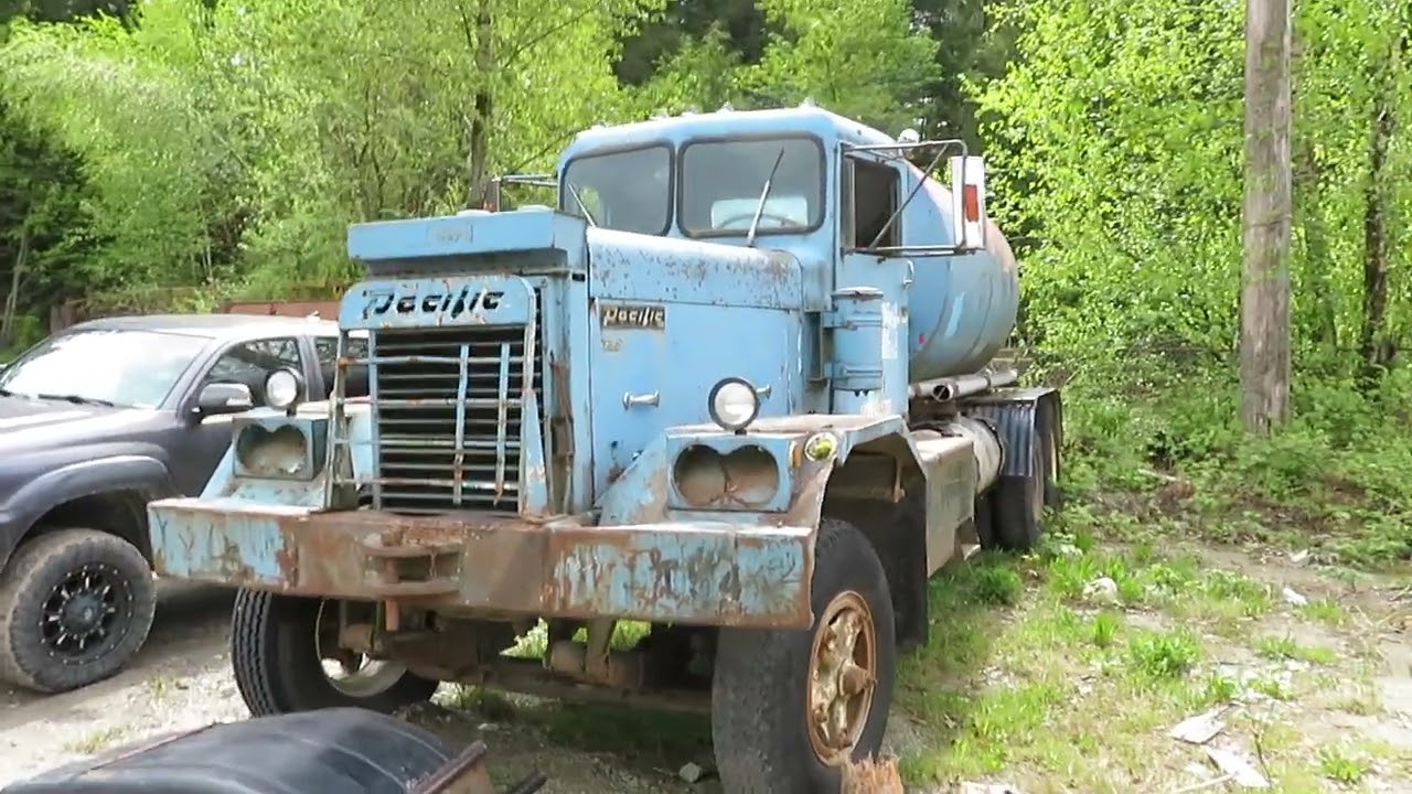 PACIFIC P9 WATER TRUCK