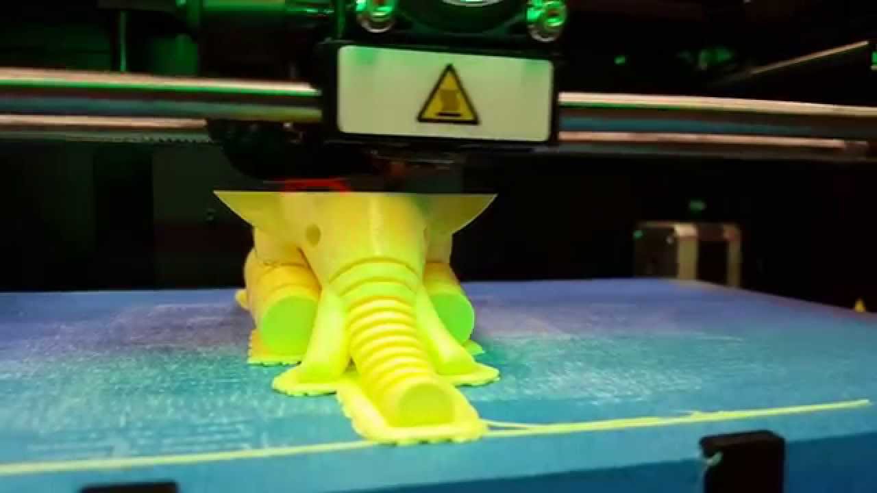 Maker Bot Replicator 2 -  Desktop 3D Printer