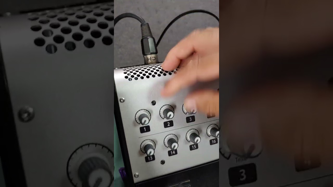 QSC touchmix 30 información