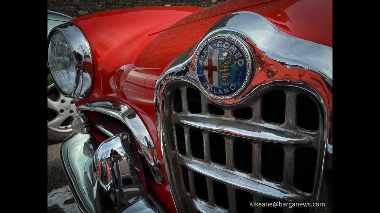 Auto e moto storiche rally in Barga Vecchia