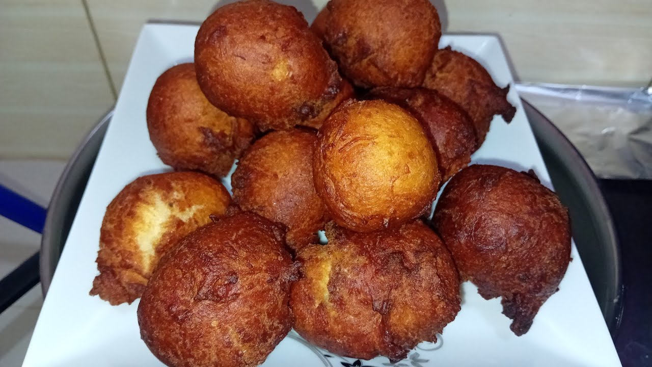 কলা আর ডিম দিয়ে নাস্তা রেসিপি /এই নাস্তা একবার খাওয়ালে  বারবার রিকোয়েস্ট আসবে /Pitha recipe 