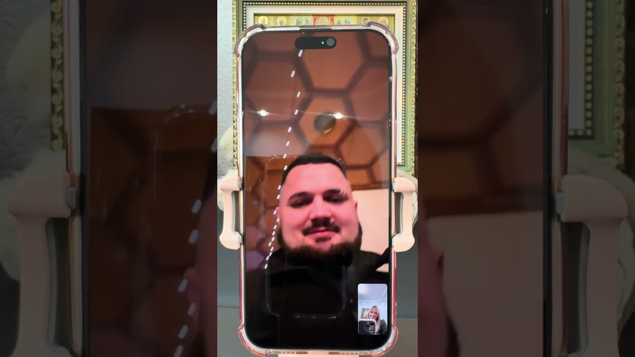 Felicitare pe telefon cu ziua de naștere pentru nepotul meu - Vaniușa, din partea familiei 🩵