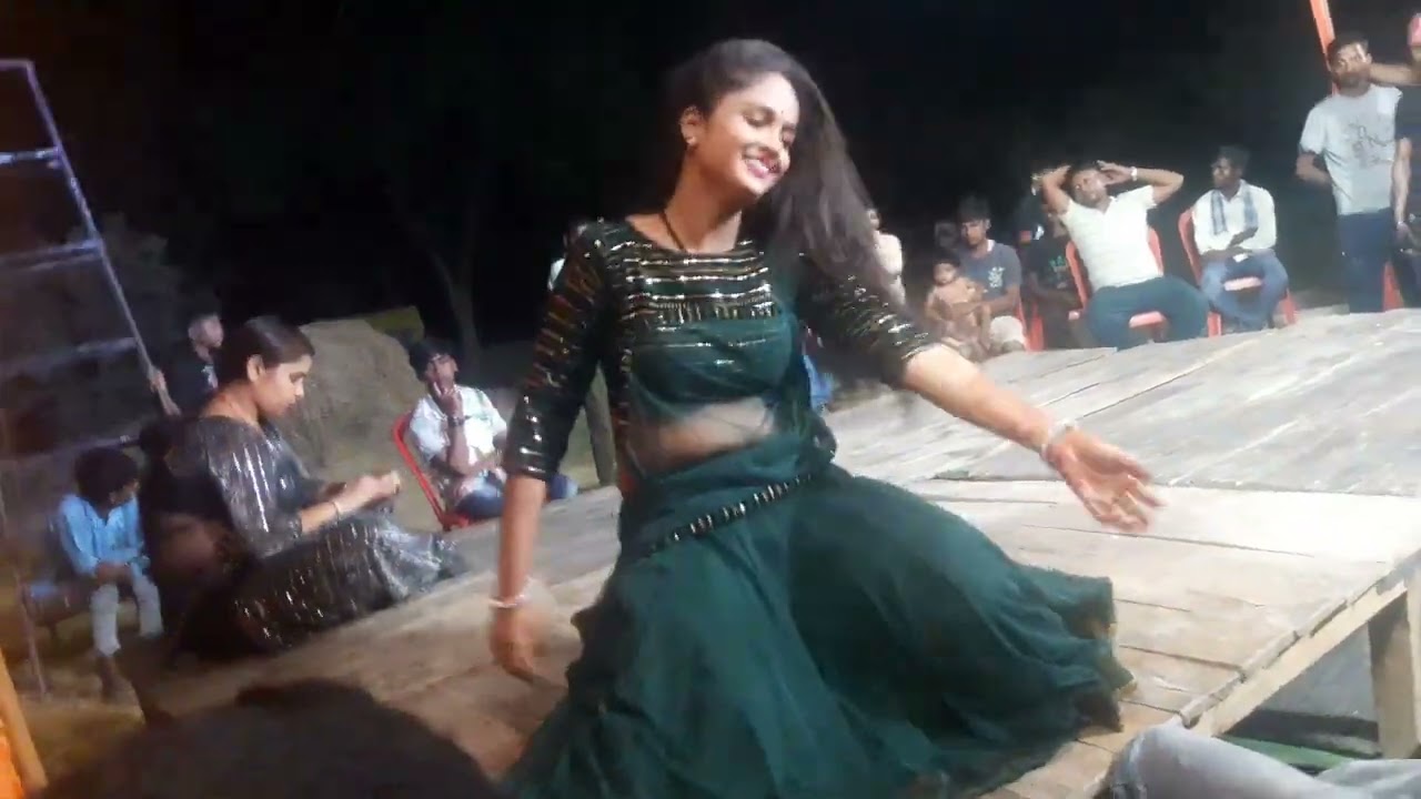 Meri chammak challo chalo thane chalo मेरी छम्मक छल्लो चलो थाने चलो