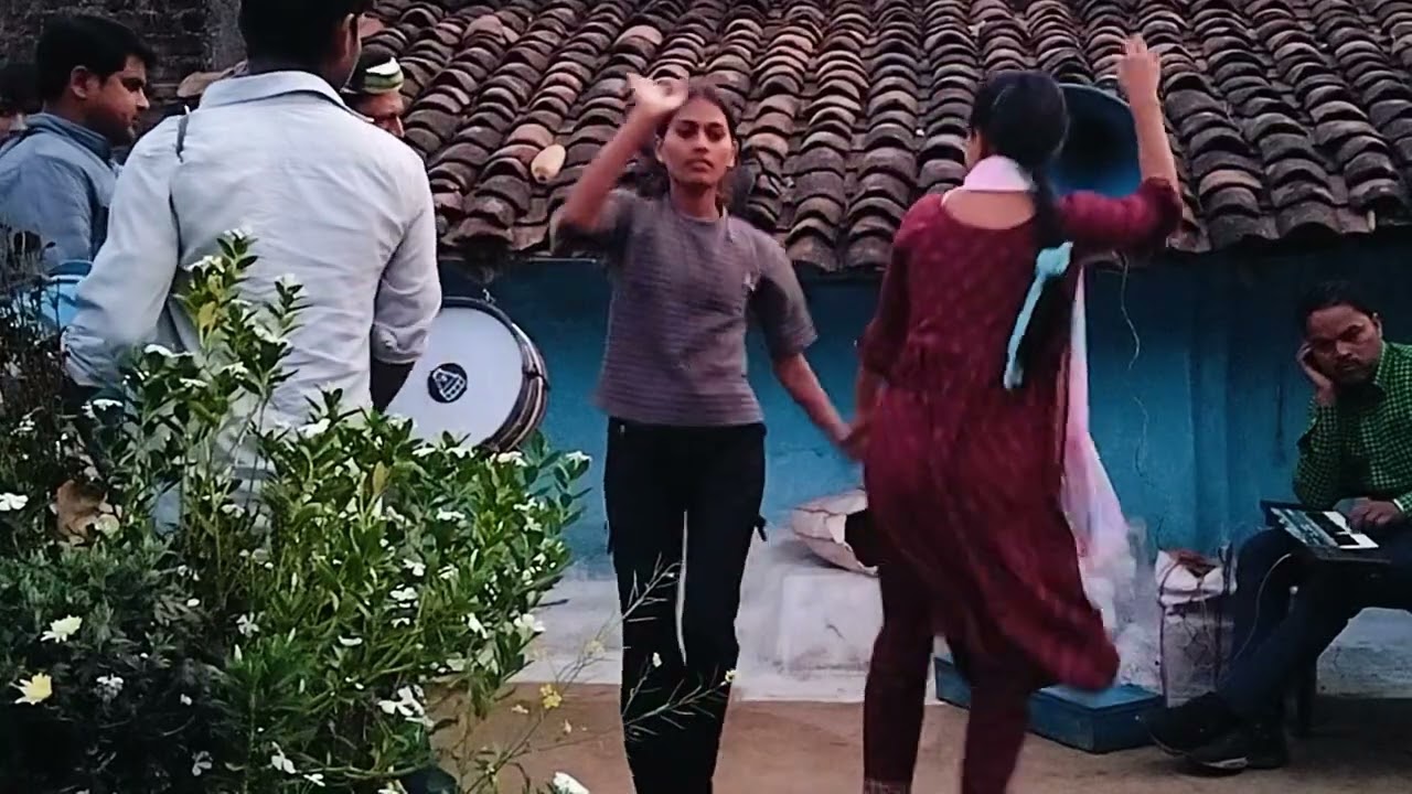 बधाओं बैंड बाजा डांस वीडियो #बघेली_डांस मझौली सीधी मध्य प्रदेश 