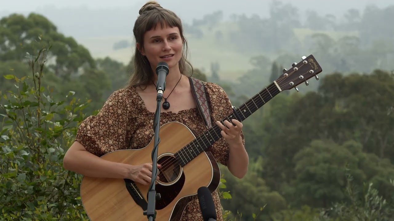 Isabel Rumble - Room To Grow