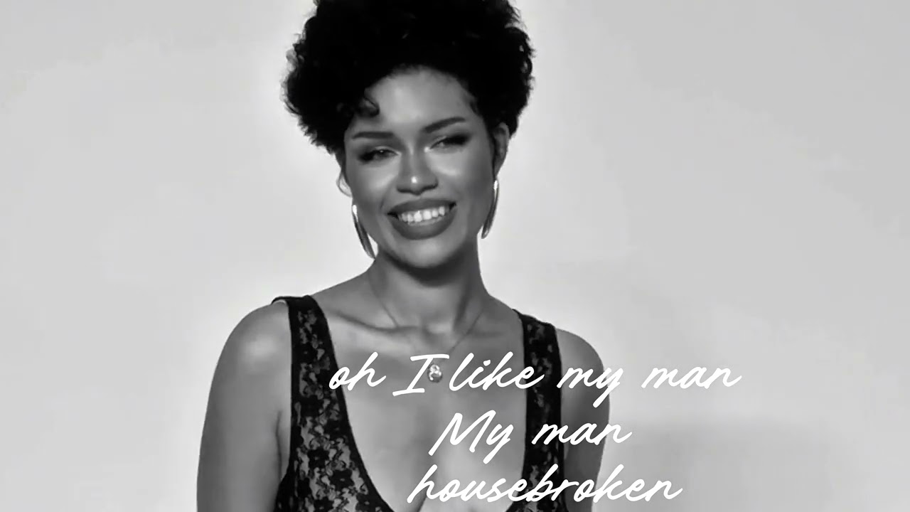 Aiyana-Lee - Housebroken (Lyric Video) 